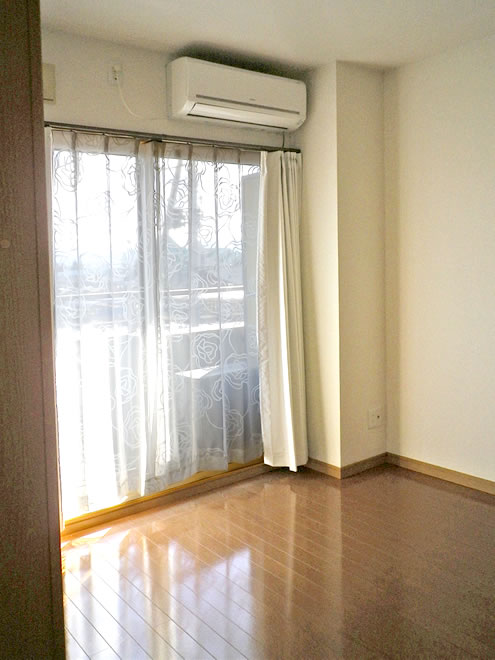 米沢市 グランソレイユ 302号室