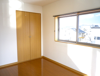 高畠町 グランソレイユ 305号室